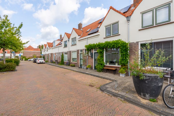 Foto 44 van Abeelstraat 13