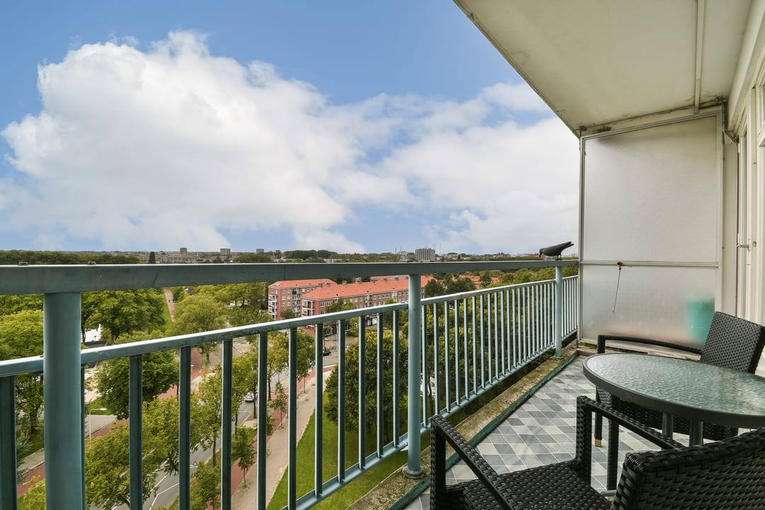 Photo 16 of Burgemeester Hogguerstraat 1077