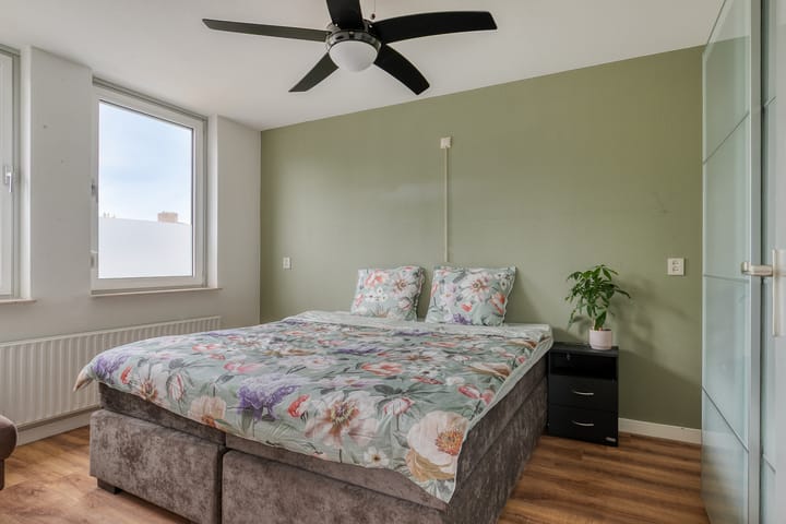 Foto 13 van Klokbeker 25