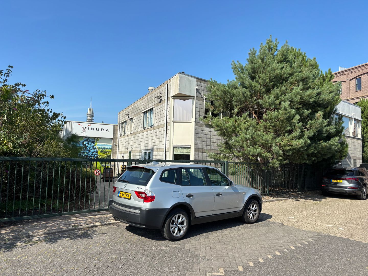 View photo 3 of Veerdijk 44