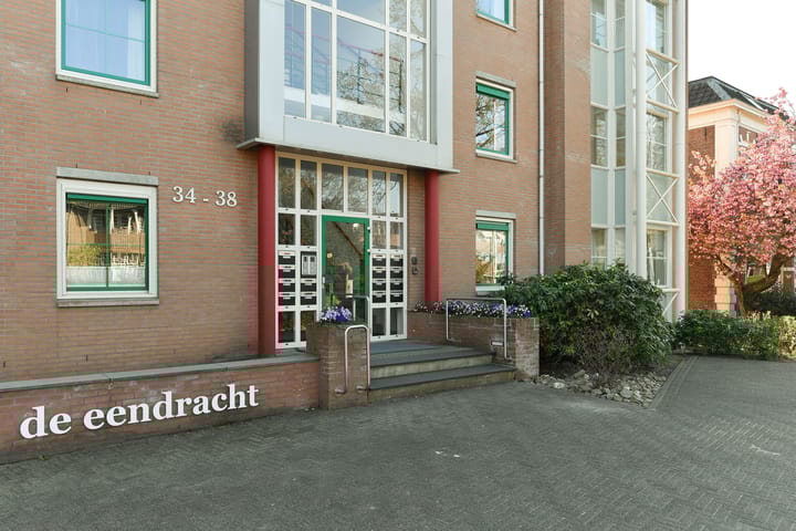 Photo 5 of Generaal Foulkesweg 36