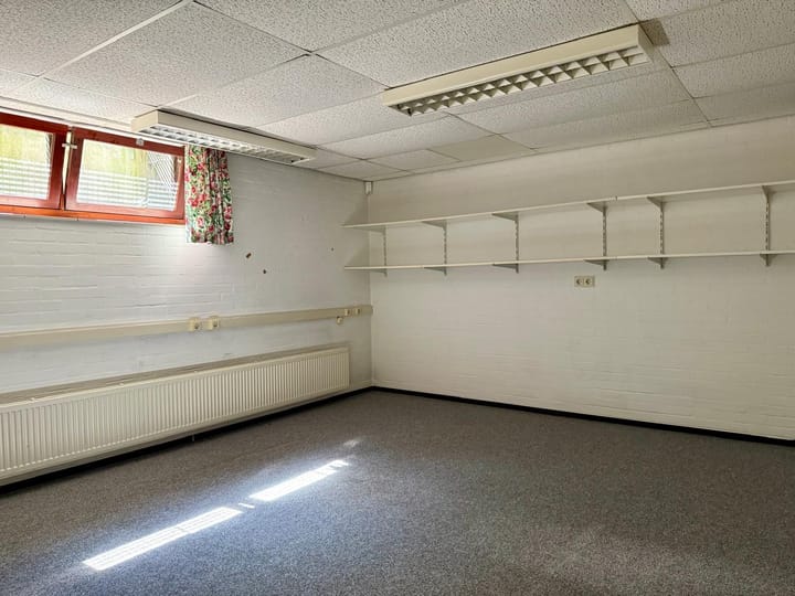 Photo 29 of Lage Esweg 5-A