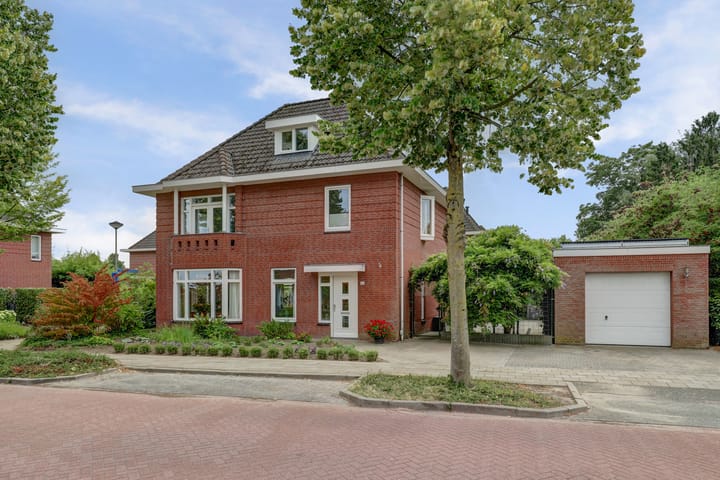 Photo 1 of Ruijsstraat 40