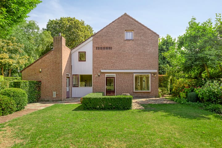 Foto 16 van Beatrixstraat 17