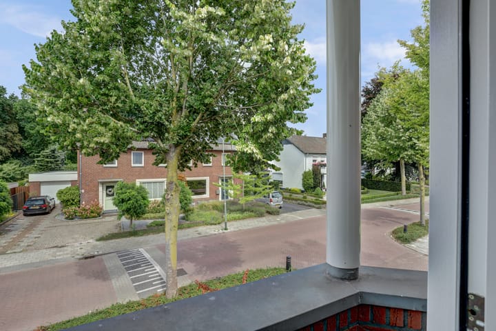 Photo 26 of Ruijsstraat 40