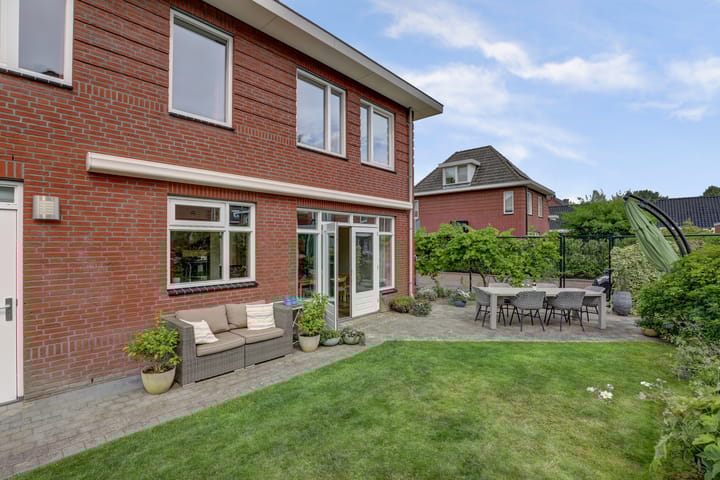 Photo 36 of Ruijsstraat 40