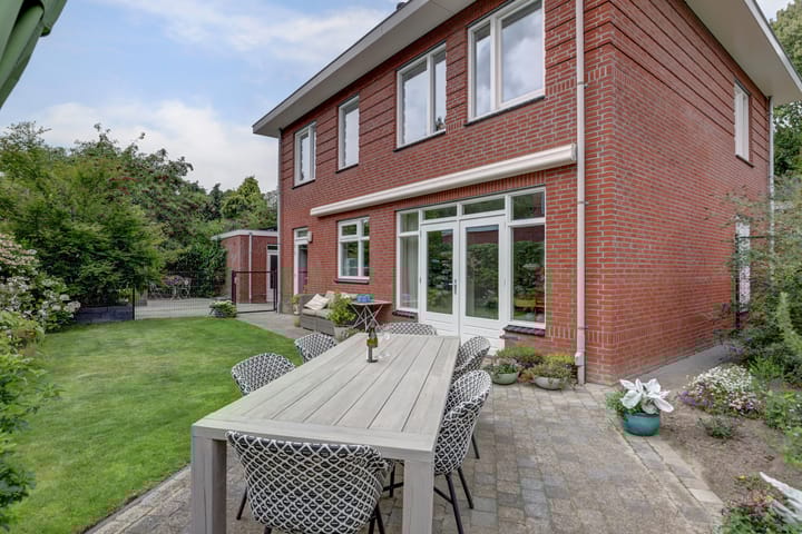 Photo 39 of Ruijsstraat 40