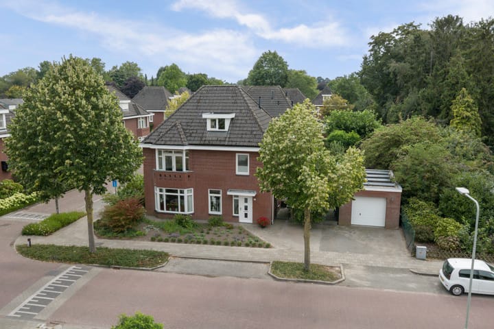 Photo 49 of Ruijsstraat 40