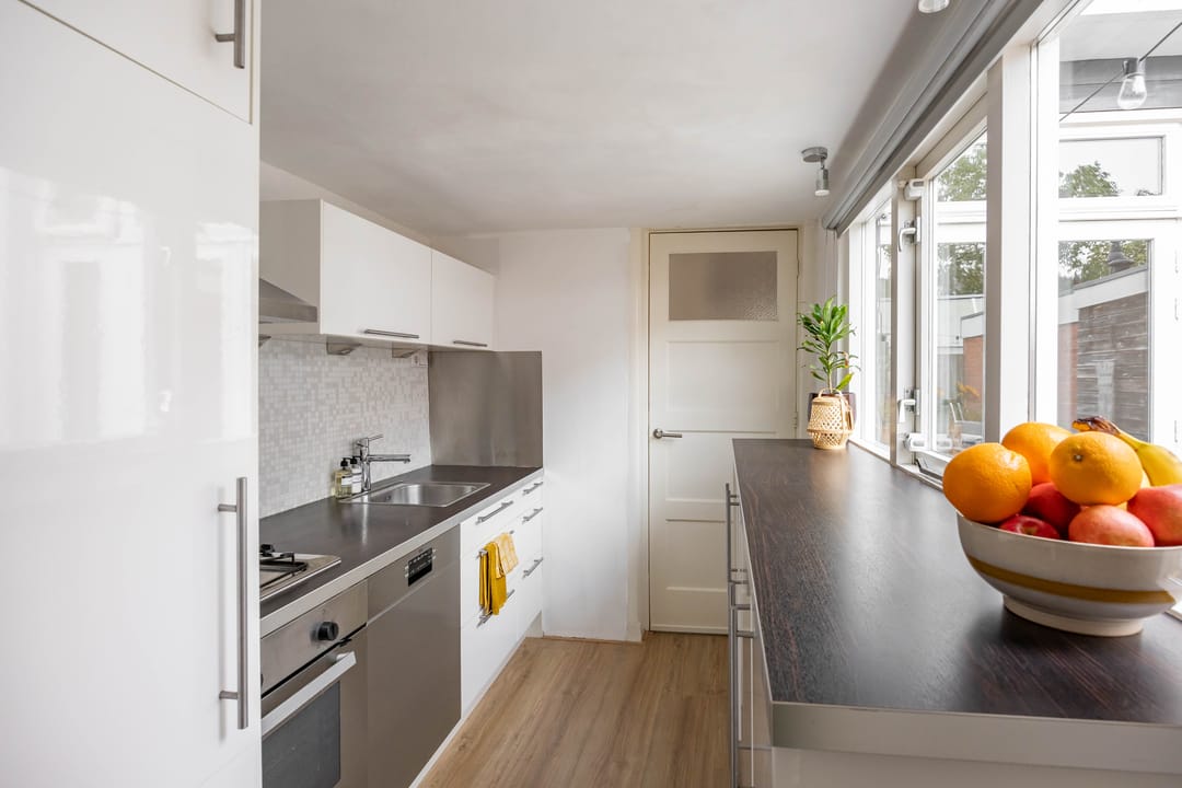 Foto 16 van Van Houtenlaan 14