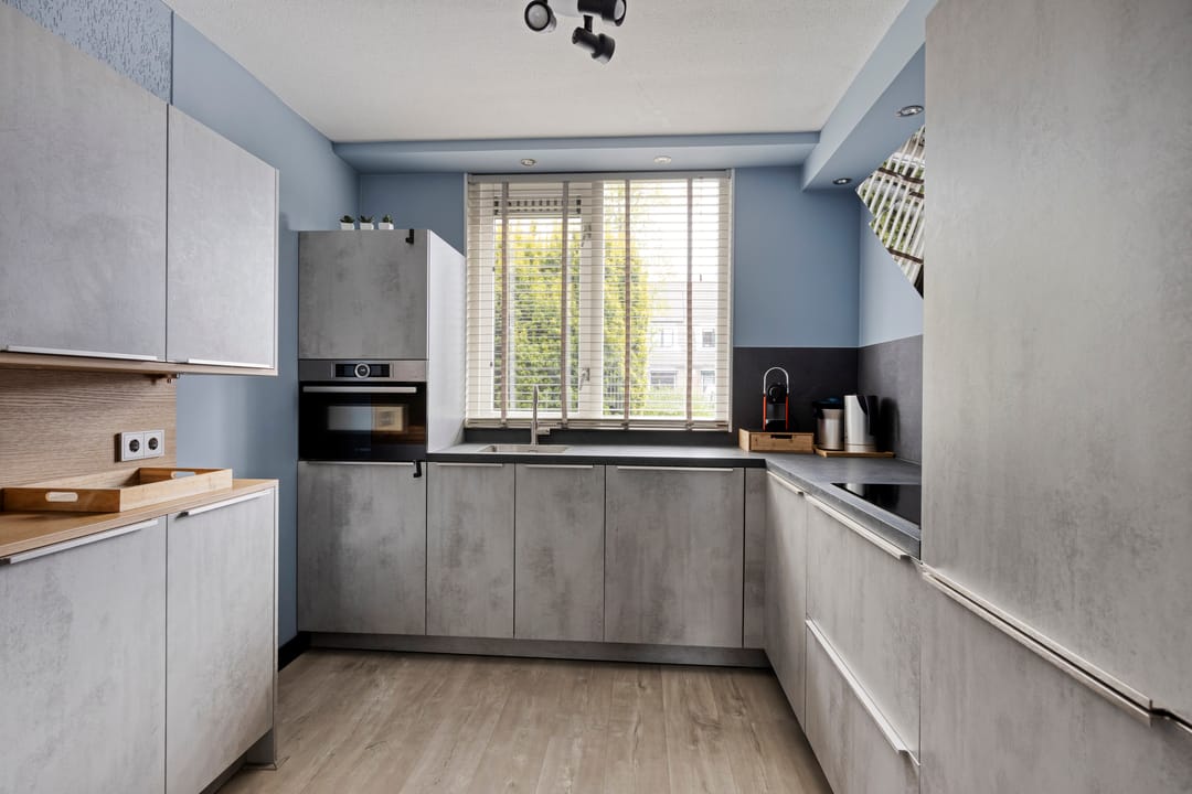 Foto 7 van Witte de Withplein 28