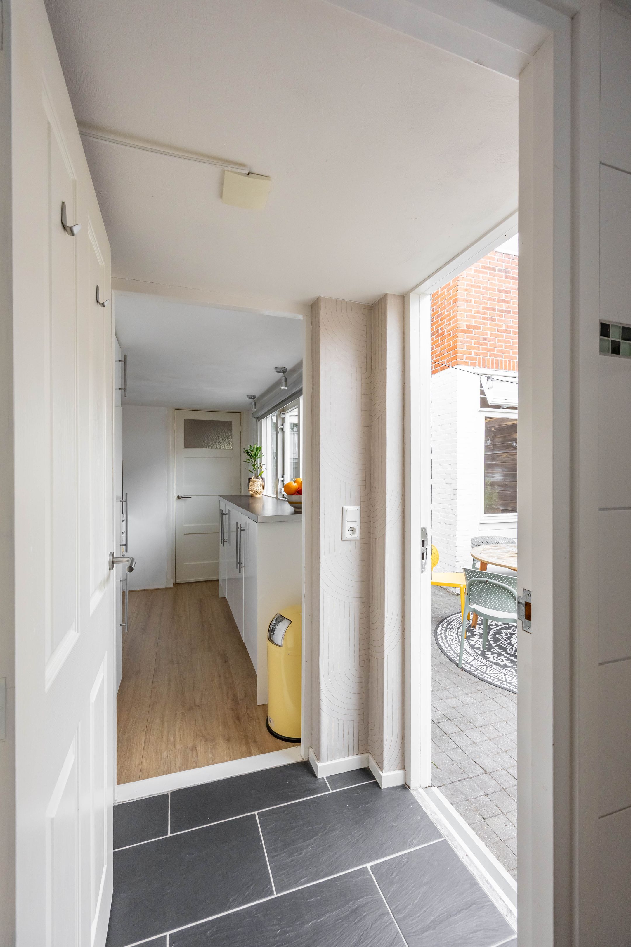 Foto 21 van Van Houtenlaan 14