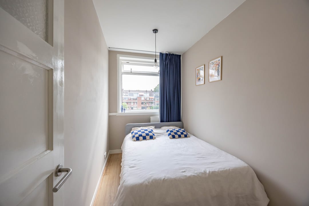 Foto 32 van Van Houtenlaan 14