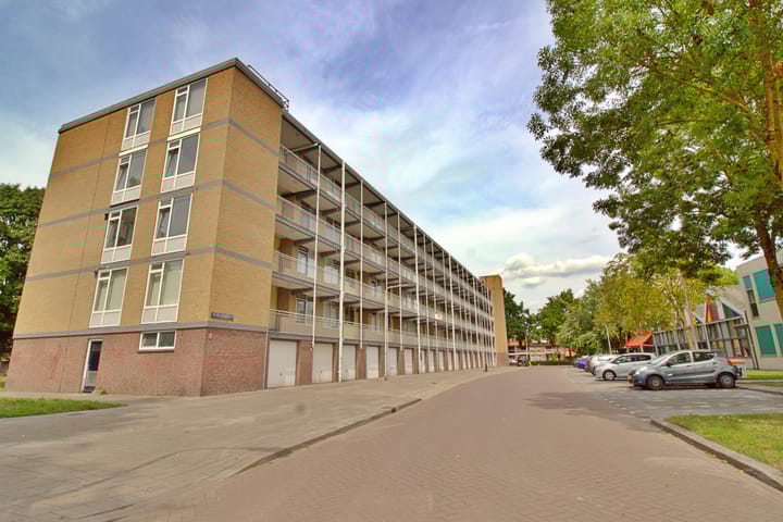 Photo 2 of Van Maarseveenstraat 47