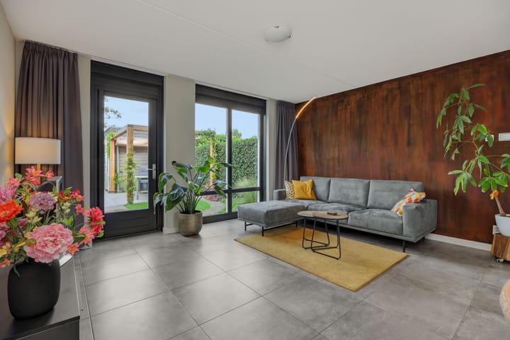 Foto 18 van Schoolstraat 16