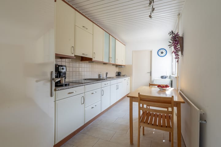 Photo 11 of Bernhardstraat 24