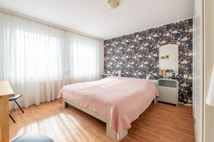 Photo 13 of Bernhardstraat 24