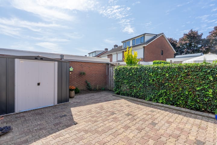 Photo 26 of Bernhardstraat 24