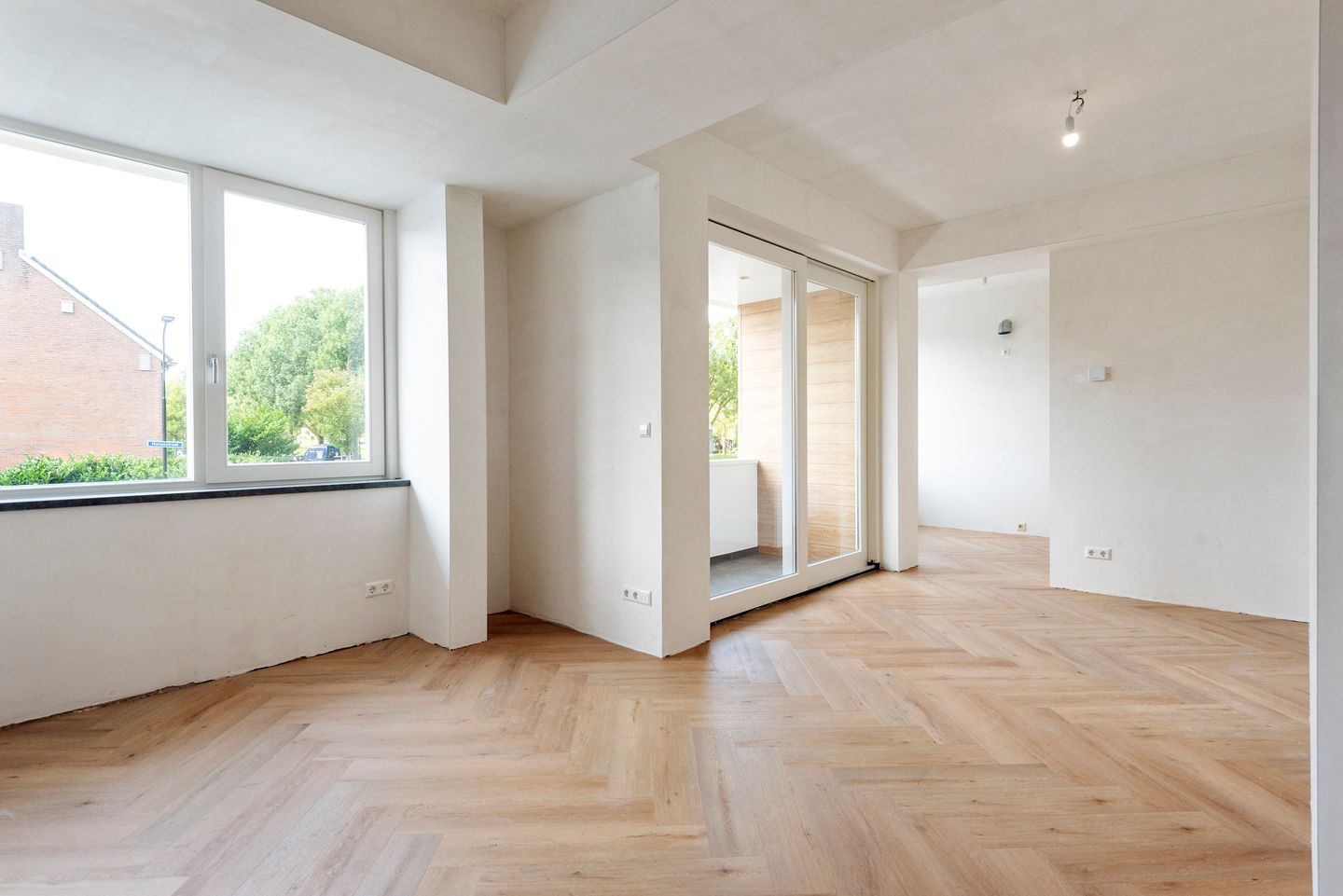 Foto 4 van Beneluxlaan 35