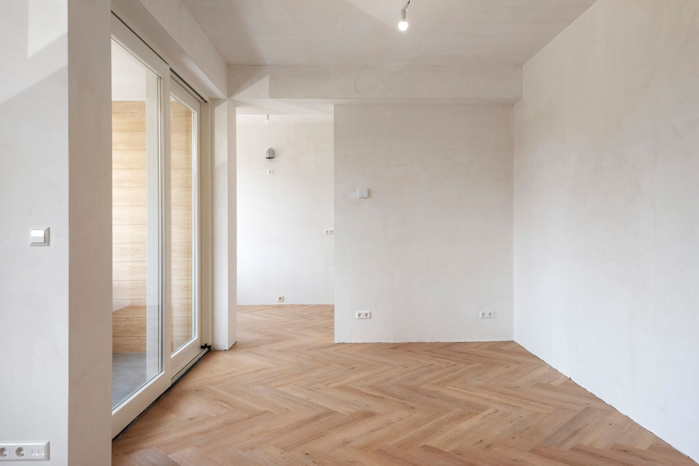 Foto 5 van Beneluxlaan 35