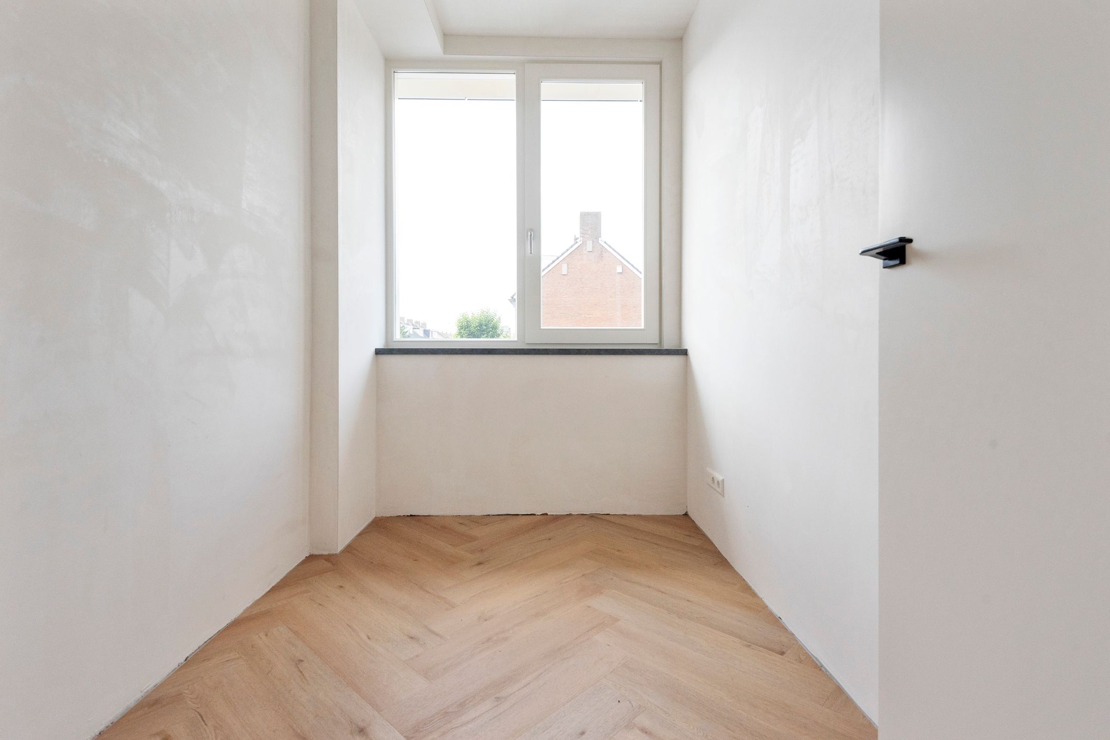 Foto 12 van Beneluxlaan 35