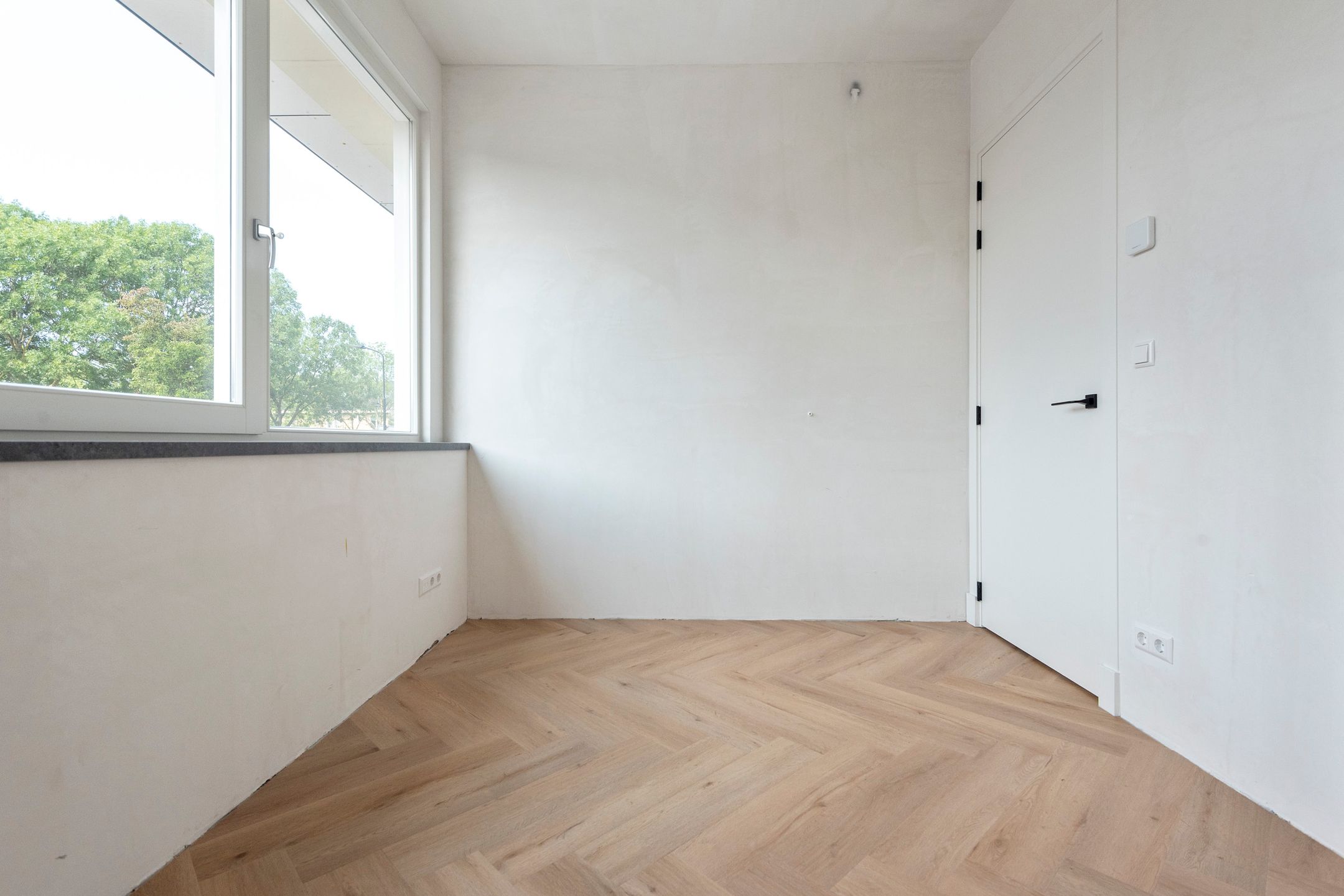 Foto 15 van Beneluxlaan 35