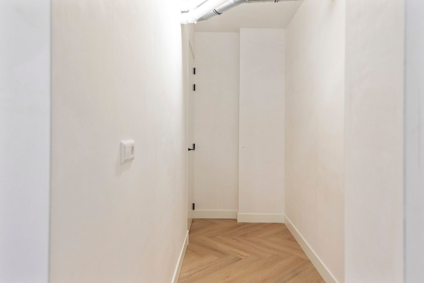 Foto 14 van Beneluxlaan 35-A