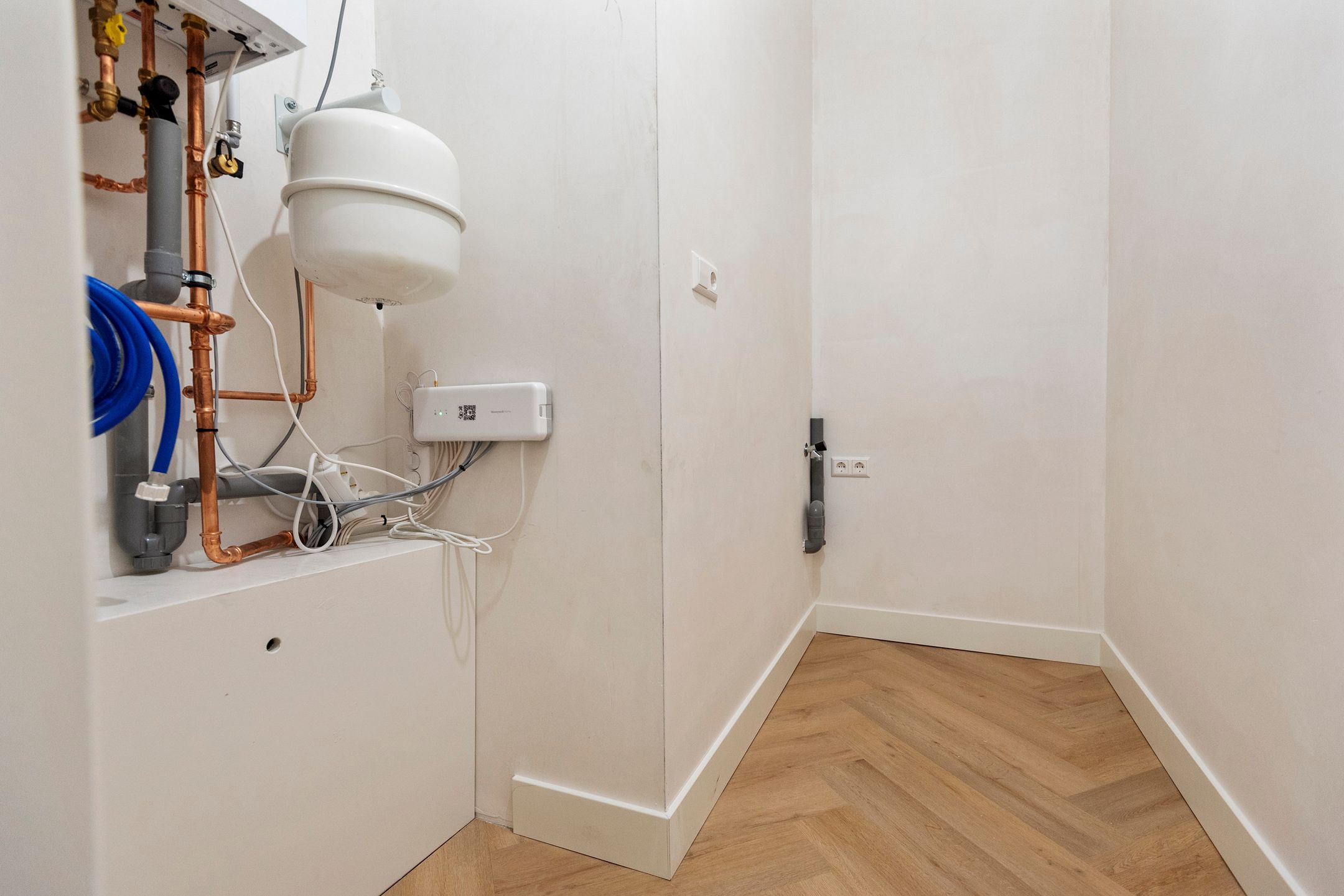 Foto 15 van Beneluxlaan 35-A