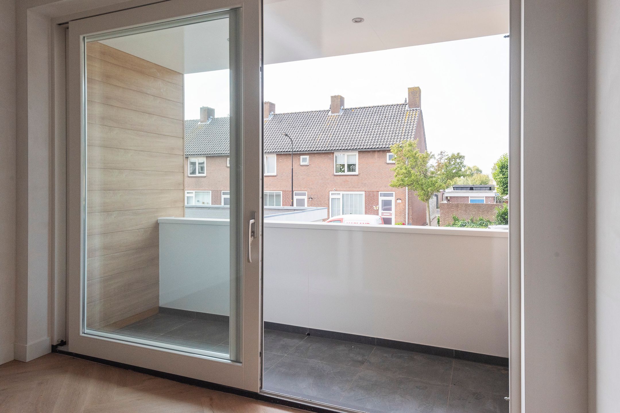 Foto 18 van Beneluxlaan 35-A