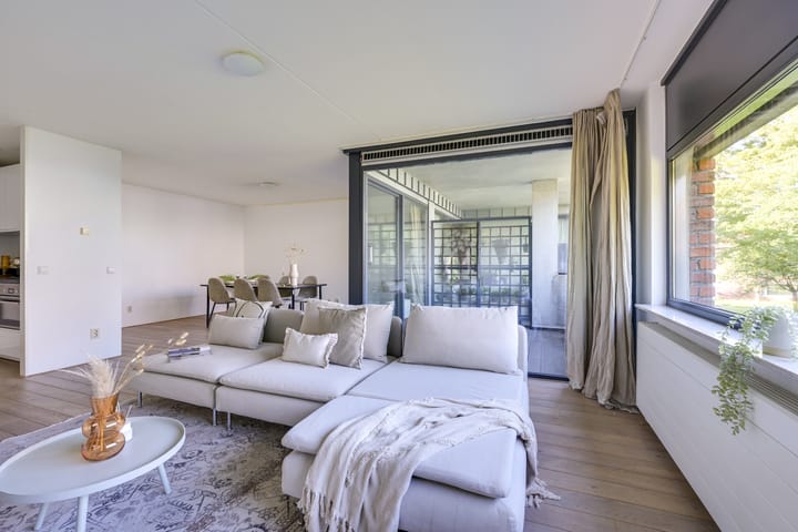 Photo 2 of Reyer Anslostraat 15