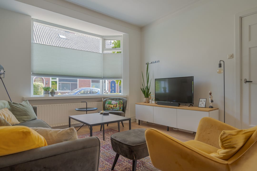 Photo 16 of Bilderdijkstraat 49
