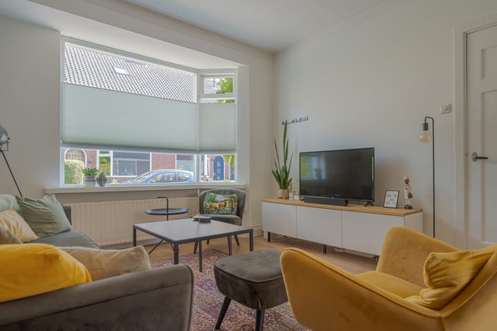 Foto 16 van Bilderdijkstraat 49