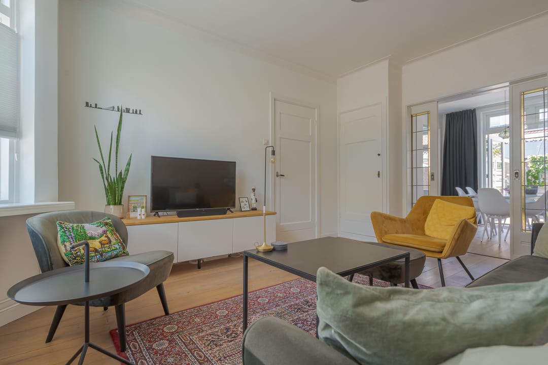 Photo 17 of Bilderdijkstraat 49