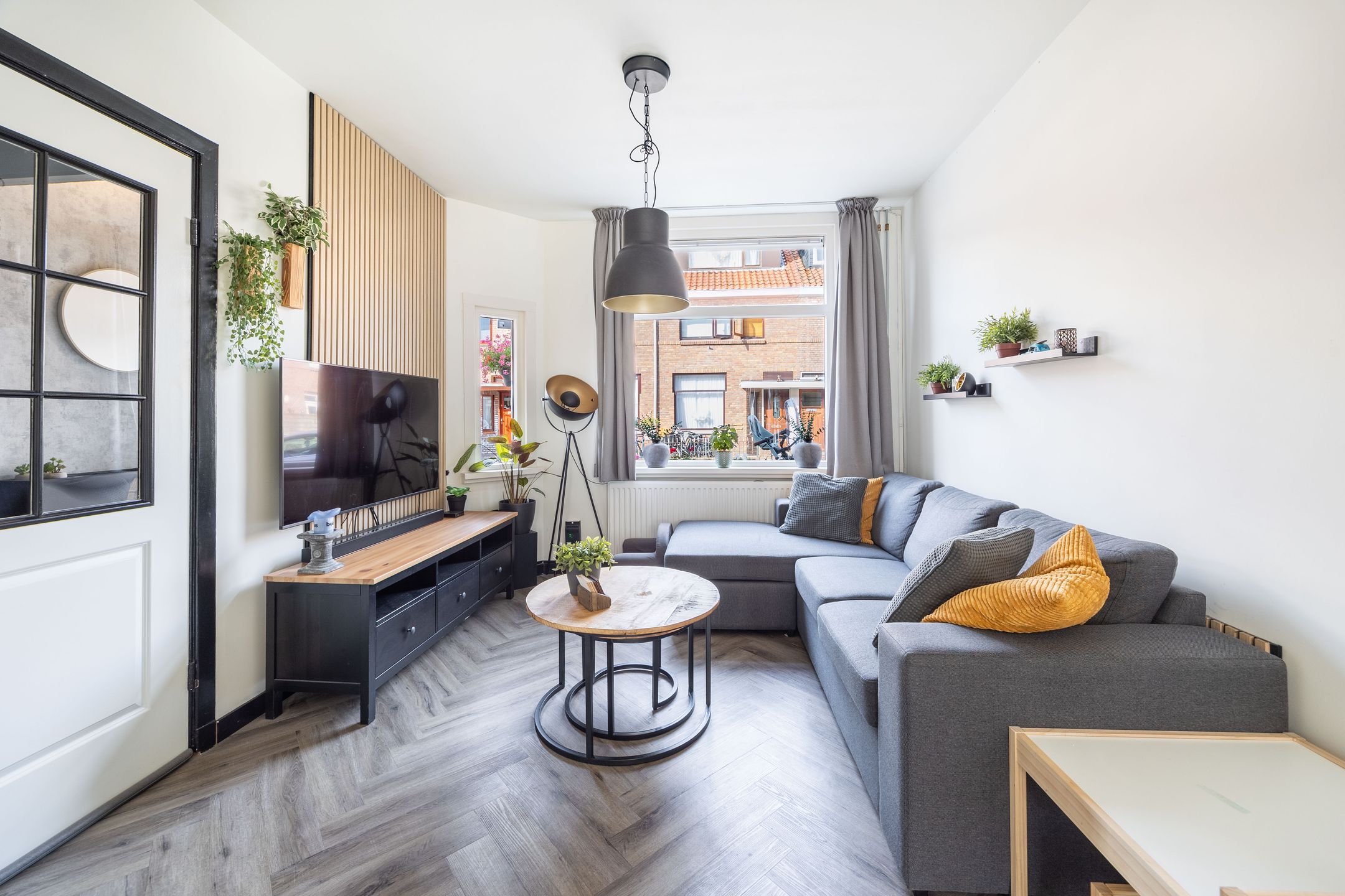 Photo 6 of Schoolmeesterstraat 26