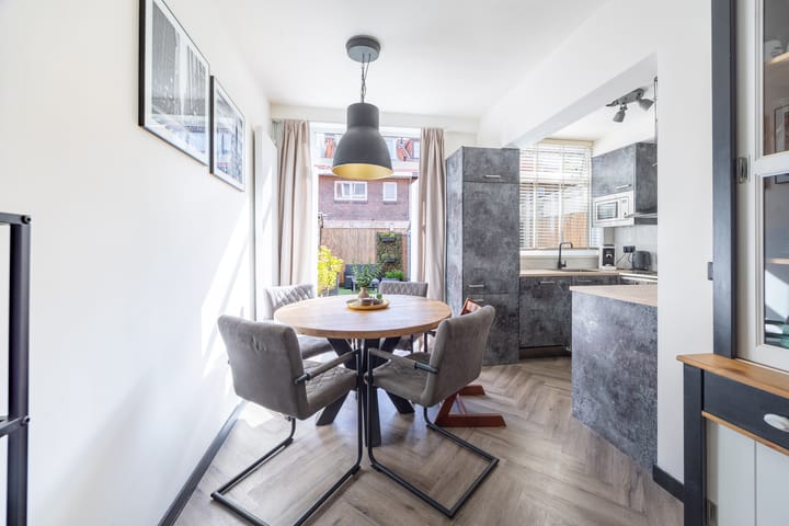 Photo 7 of Schoolmeesterstraat 26