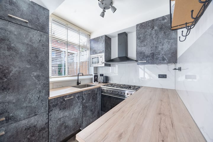 Photo 11 of Schoolmeesterstraat 26