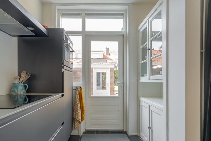 Foto 27 van Bilderdijkstraat 49