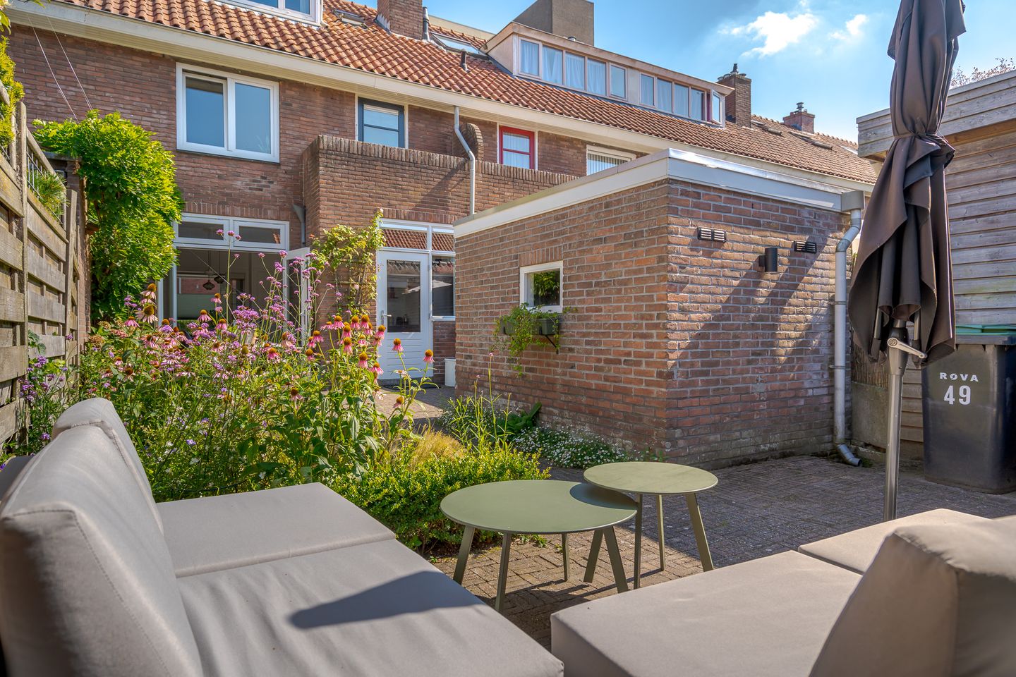 Photo 35 of Bilderdijkstraat 49