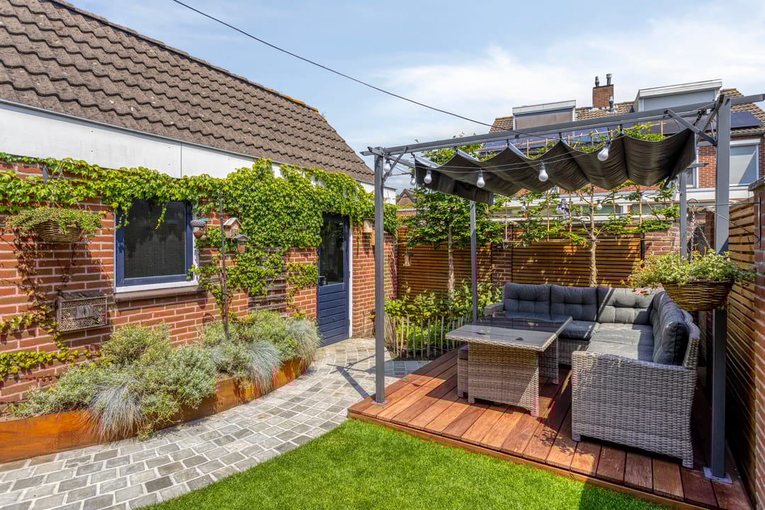 Foto 32 van Wijst 27