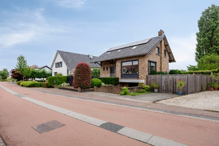 Foto 6 van Oeffeltseweg 1