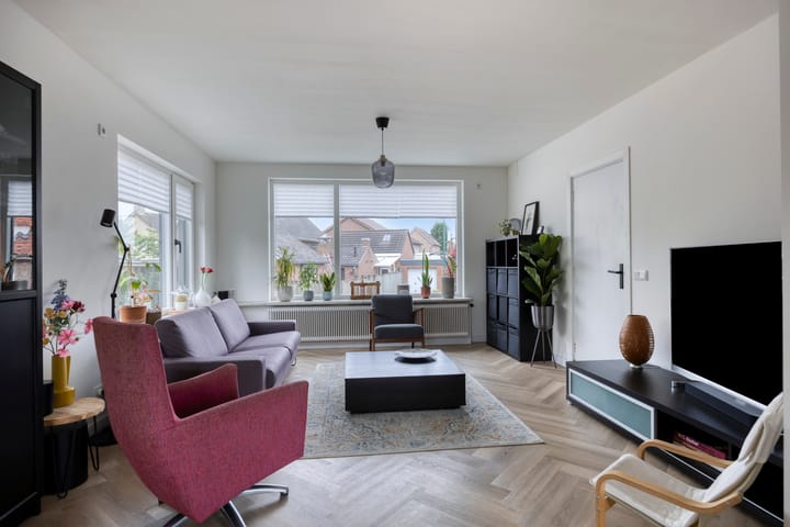 Foto 12 van Oeffeltseweg 1