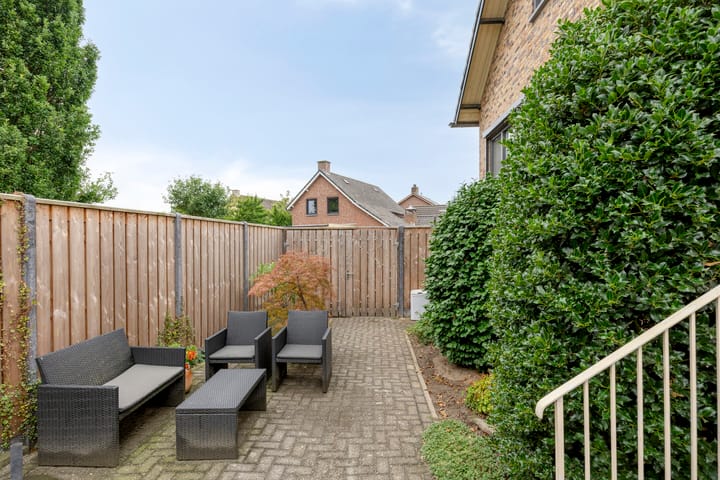 Foto 20 van Oeffeltseweg 1