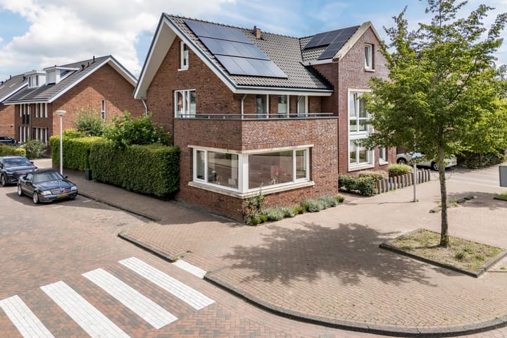 Foto 1 van Beeldentuinlaan 79