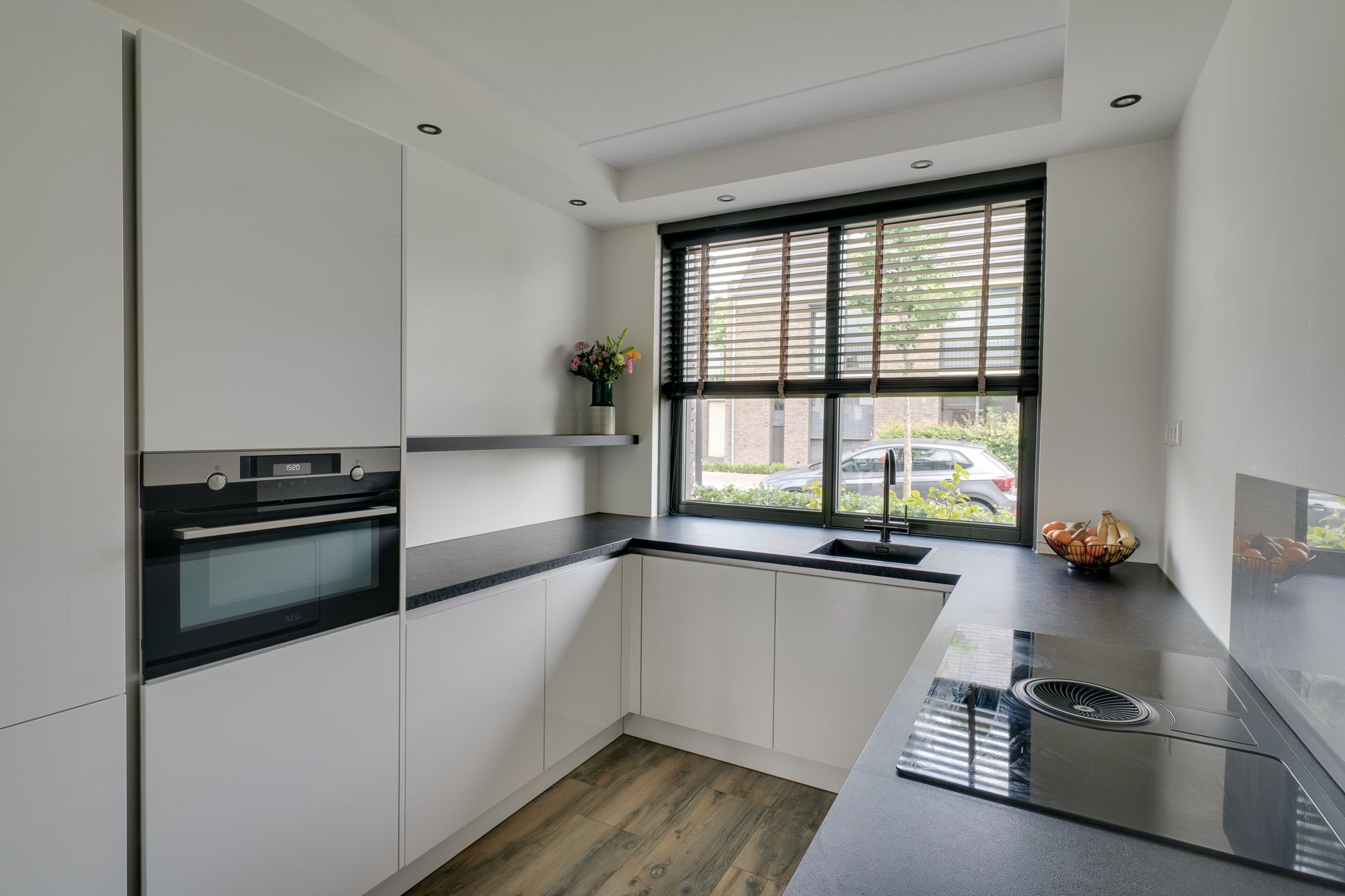 Foto 3 van Witbolstraat 7