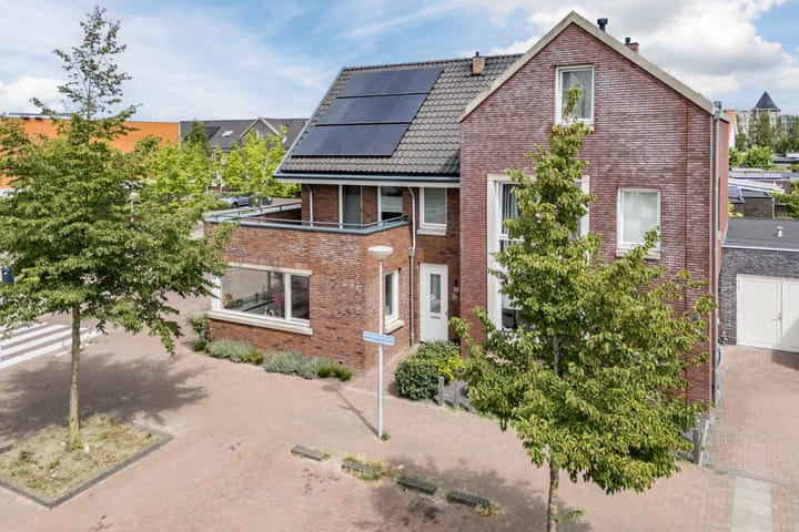 Foto 73 van Beeldentuinlaan 79