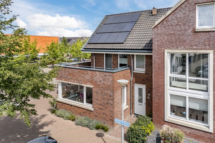 Foto 74 van Beeldentuinlaan 79