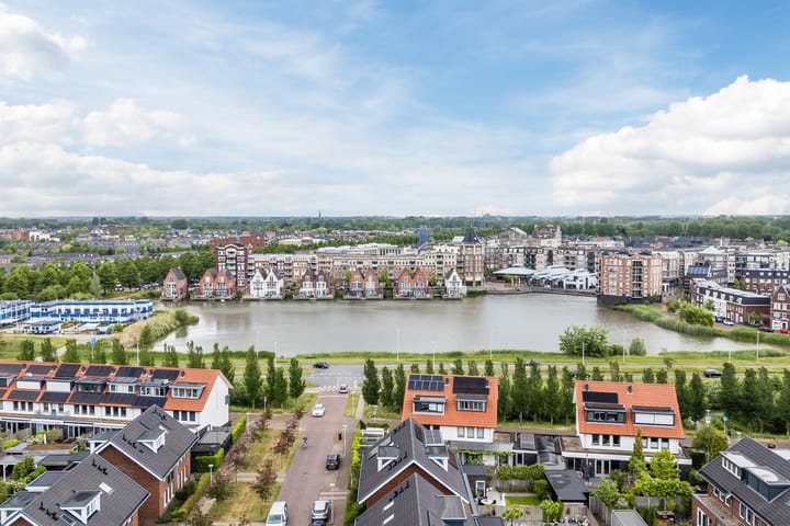 Foto 77 van Beeldentuinlaan 79