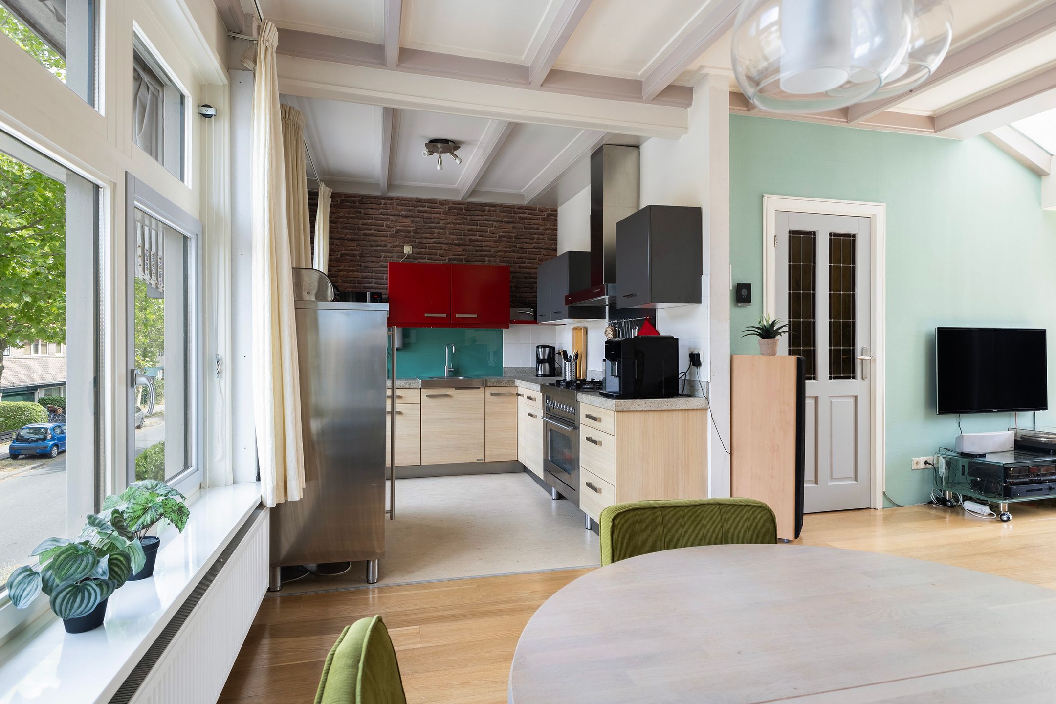 Photo 3 of de Ruyterweg 8