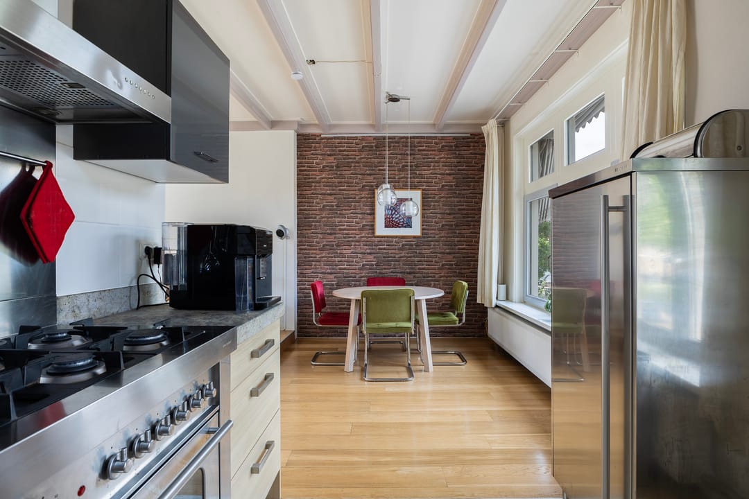 Photo 32 of de Ruyterweg 8