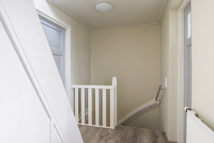 Foto 38 van de Ruyterweg 8