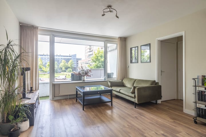 Foto 2 van Frank Sinatraplein 20